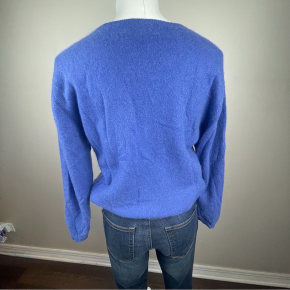 Alexa Grace L Chic Blue Crew Neck Cashmere Cozy Classic Sweater - Picture 5 of 8